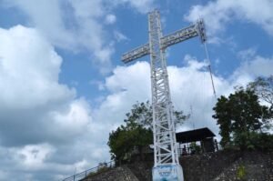 Hiking Mount Tapyas View Deck